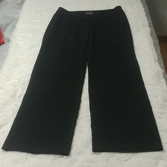 Roz & Ali Signature Fit Black Wide Leg polyester/spandex dress pants - Picture 1 of 10